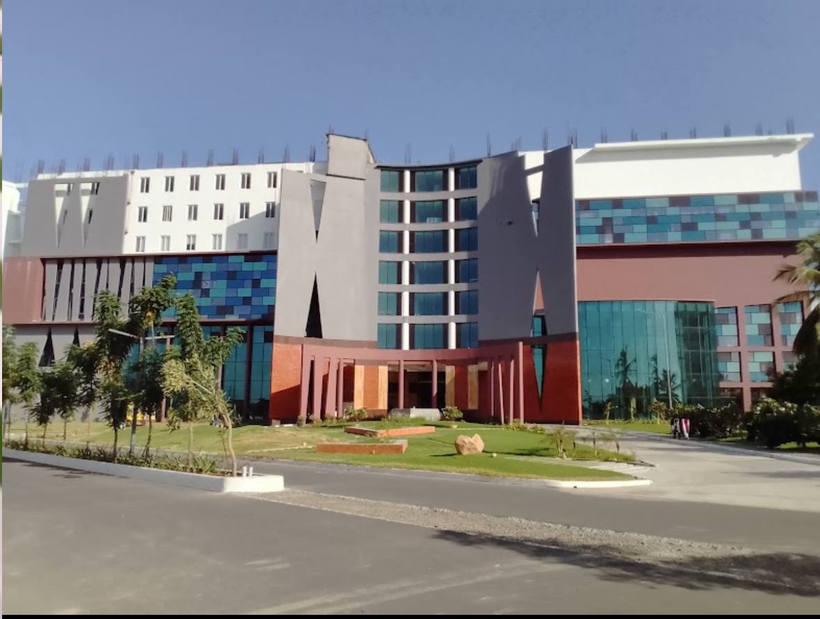 DHANALAKSHMI SREENIVASAN UNIVERSITY